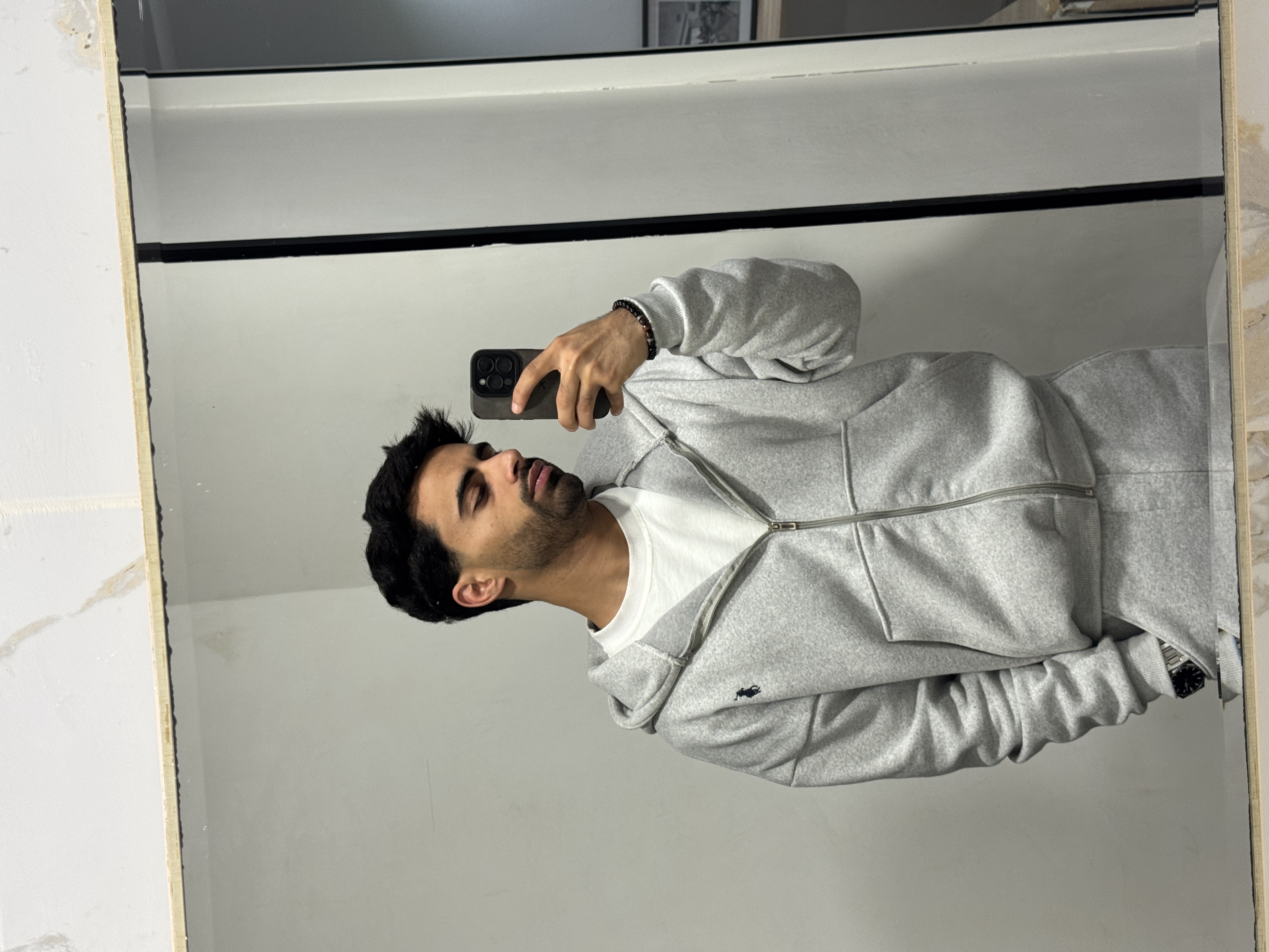 Talent gallery photo