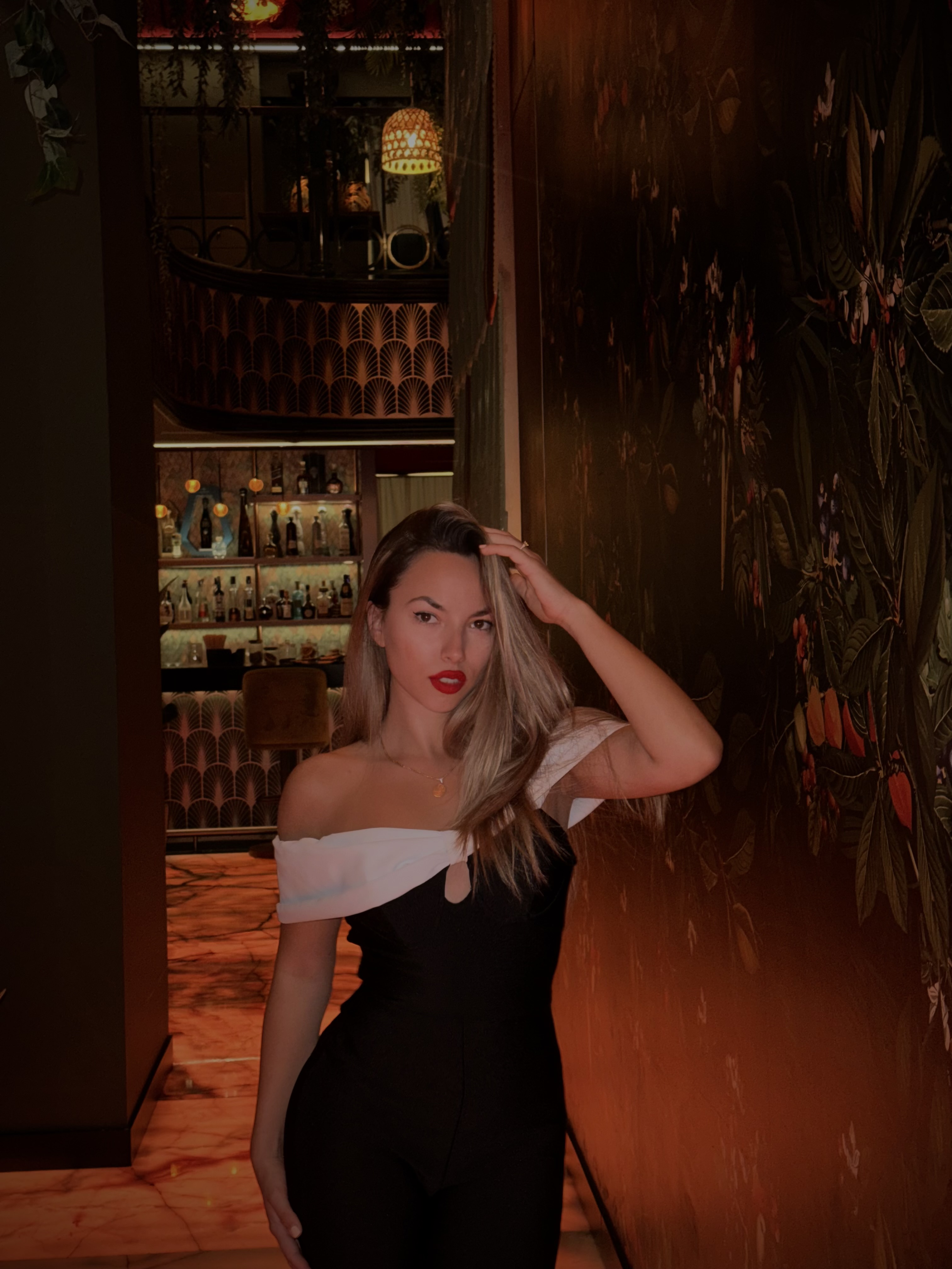 Iva T. gallery photo
