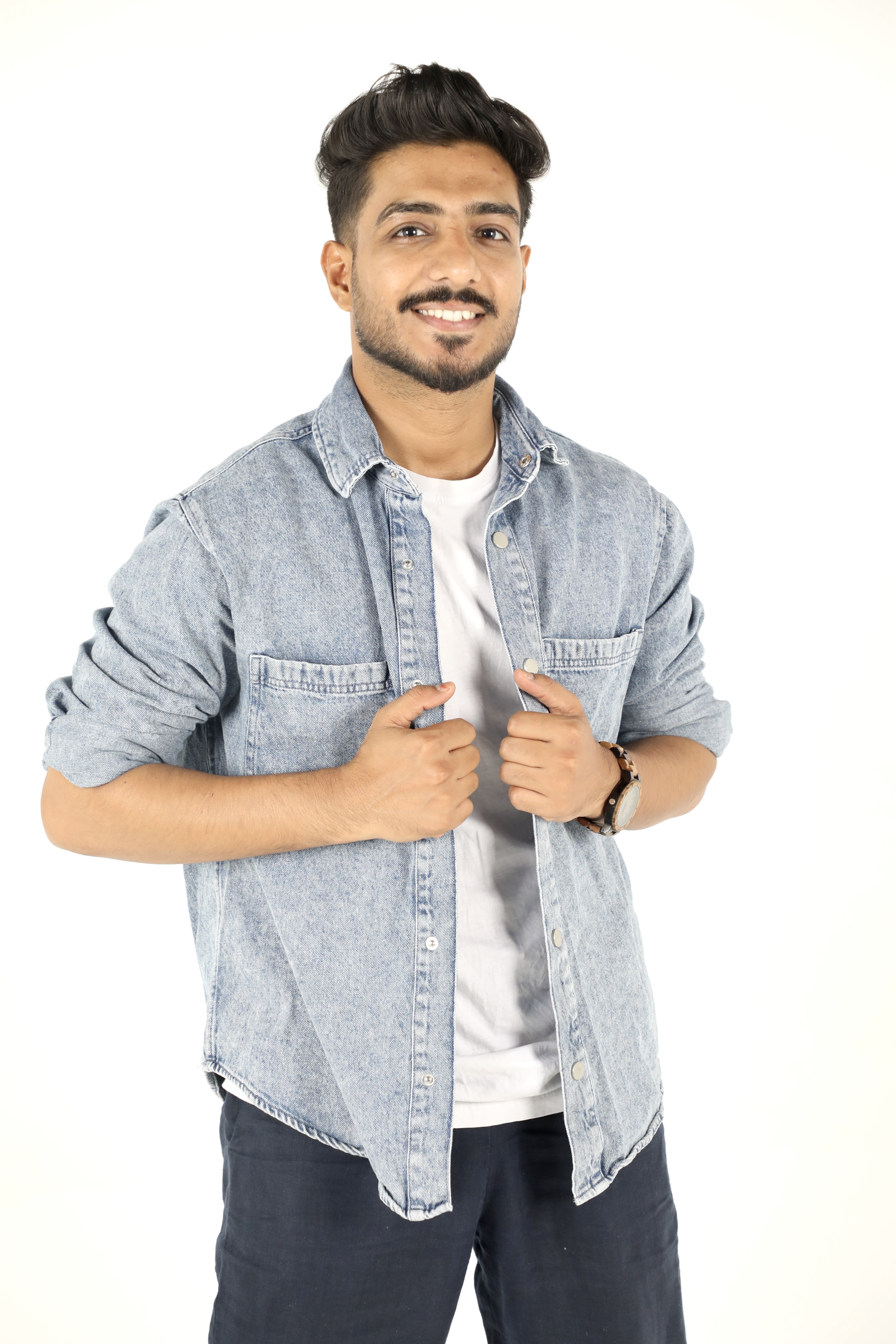 Manoj B. gallery photo