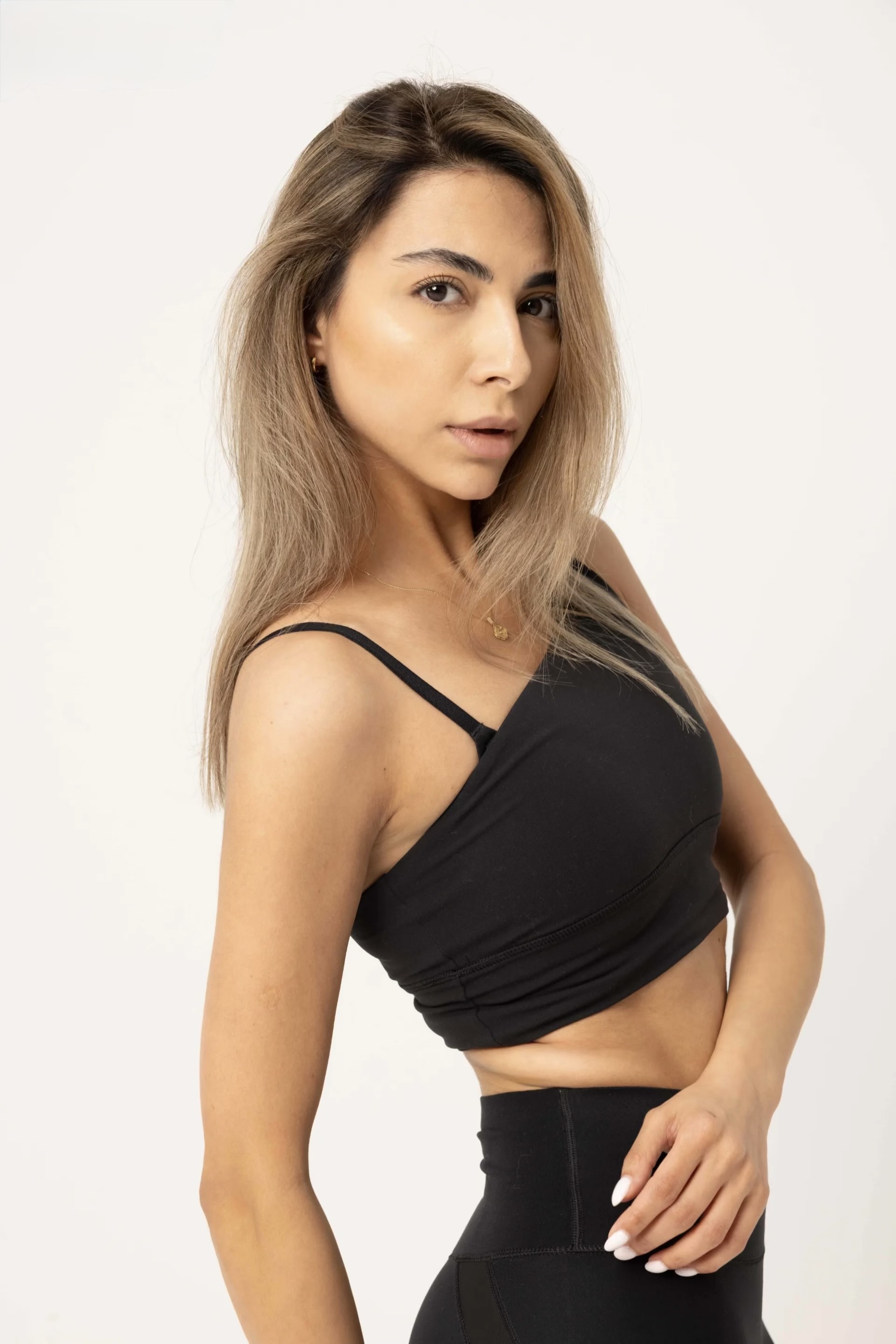 Sarina L.